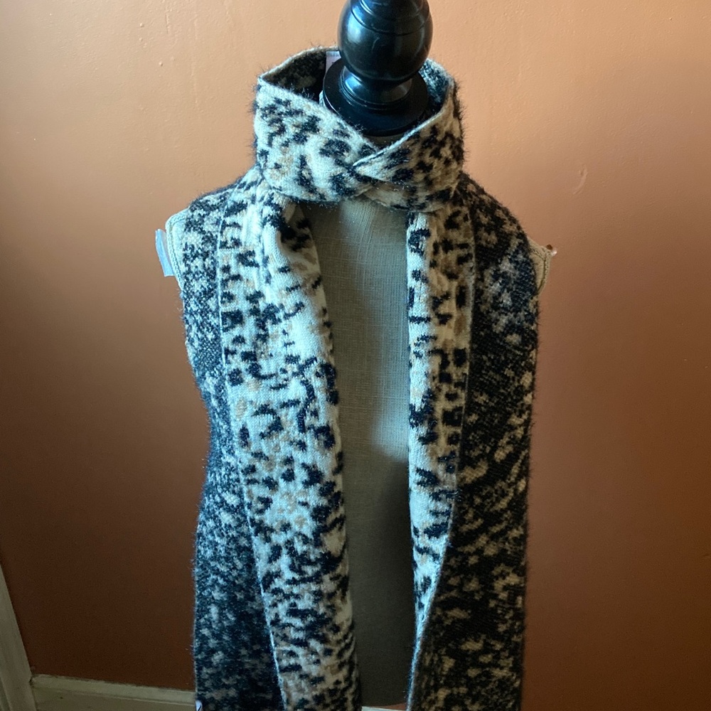 Juicy Couture Black, Brown and Cream Reversible Knit Scarf and Headband